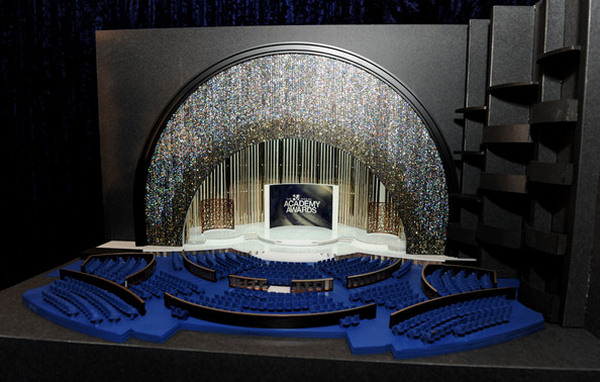 oscar-stage-set
