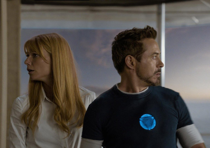robertdowneyjr-gwynethpaltrow-Iron-Man-3-1987407
