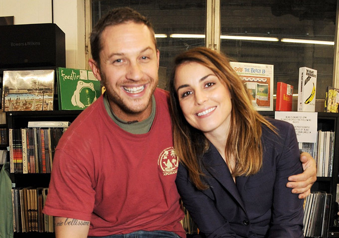Tom-Hardy-Noomi-Rapace