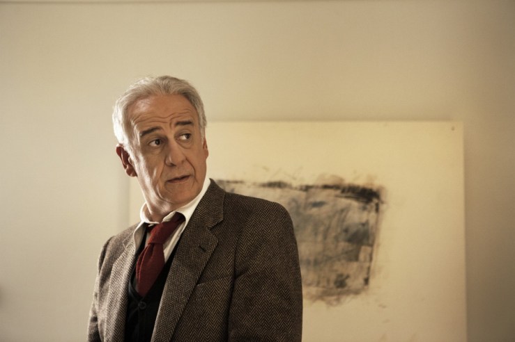 viva-la-libertà-01-distribution-toni-servillo-1280x853