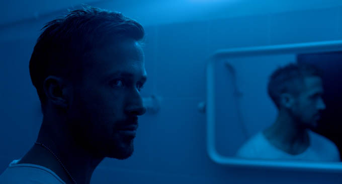 onlygodforgives-ryangosling-blue-skip
