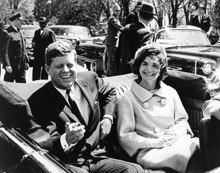 john_kennedy_si_jackie_kennedy_evhr_00184305