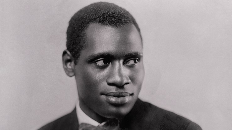 Portrait of Paul Robeson Smiling for Camera 1926